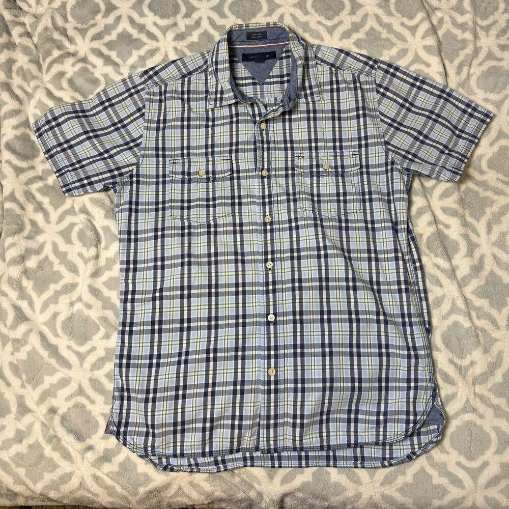 Tommy Hilfiger Men's M Blue Plaid Short Sleeve Button Up Shirt Custom Fit